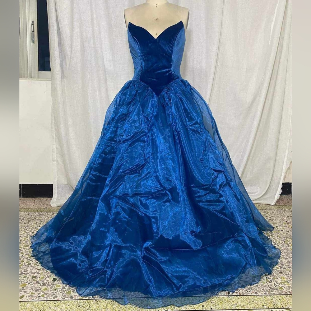Blue dress womans